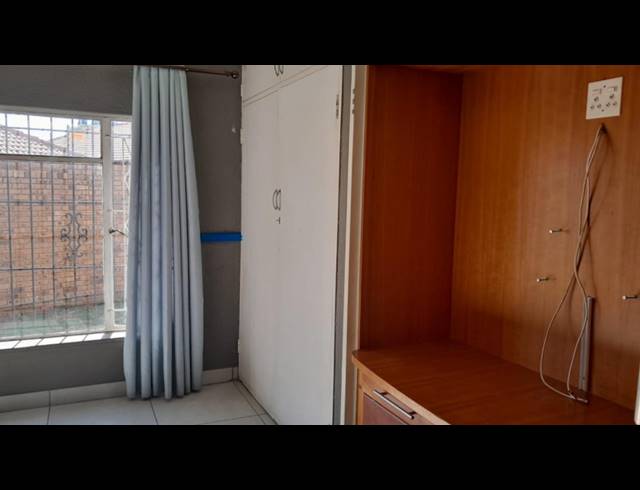 3 BEDROOM HOUSE FOR SALE IN BRACKENHURST
